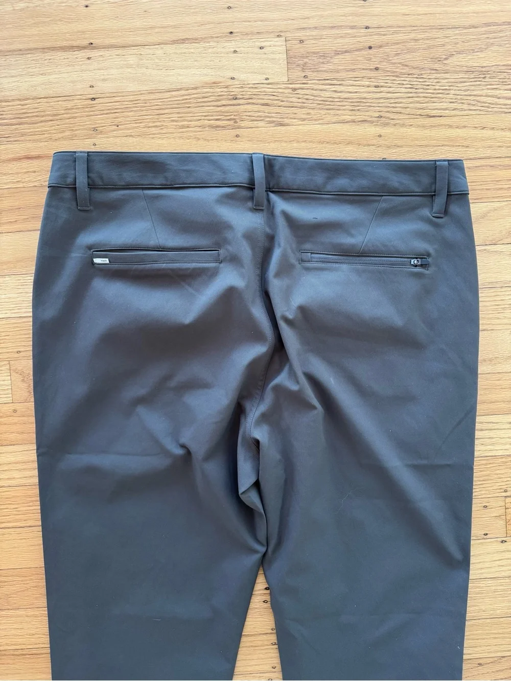 Vuori Cascade Tech Meta Pant Men's 36x30 Green Performance Preppy